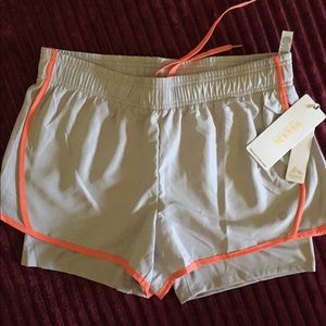 Women’s Shorts NWT